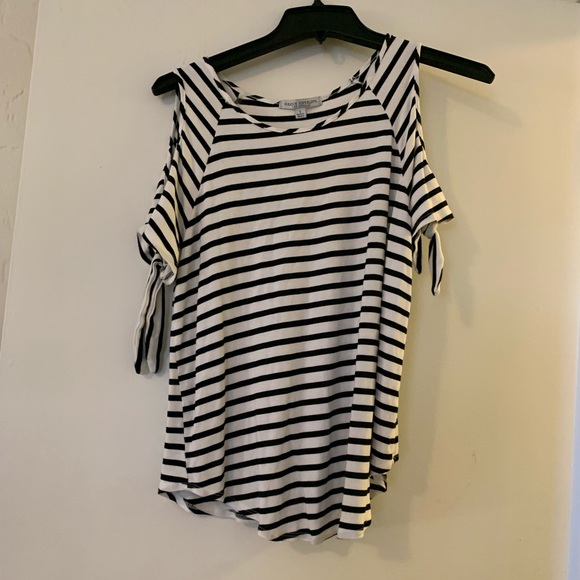 Green Envelope Cold Shoulder Black and White Striped Top Size Large EUC - Picture 6 of 8